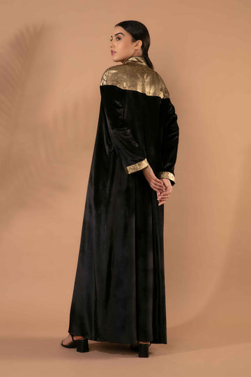 Nia Abaya in Black and Gold